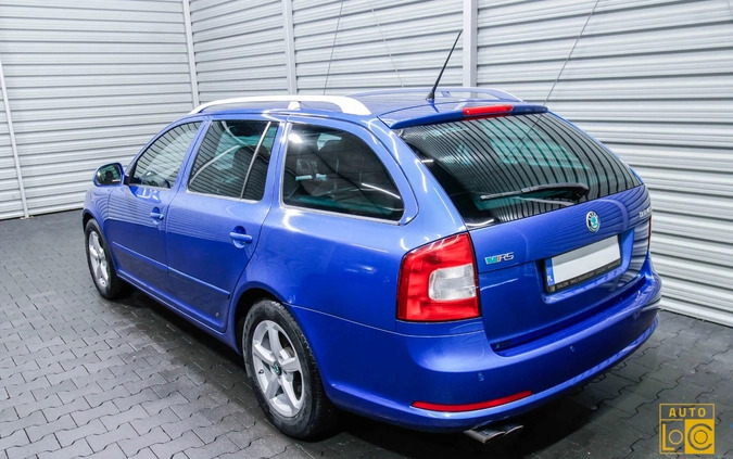 Skoda Octavia cena 27999 przebieg: 289000, rok produkcji 2011 z Odolanów małe 407